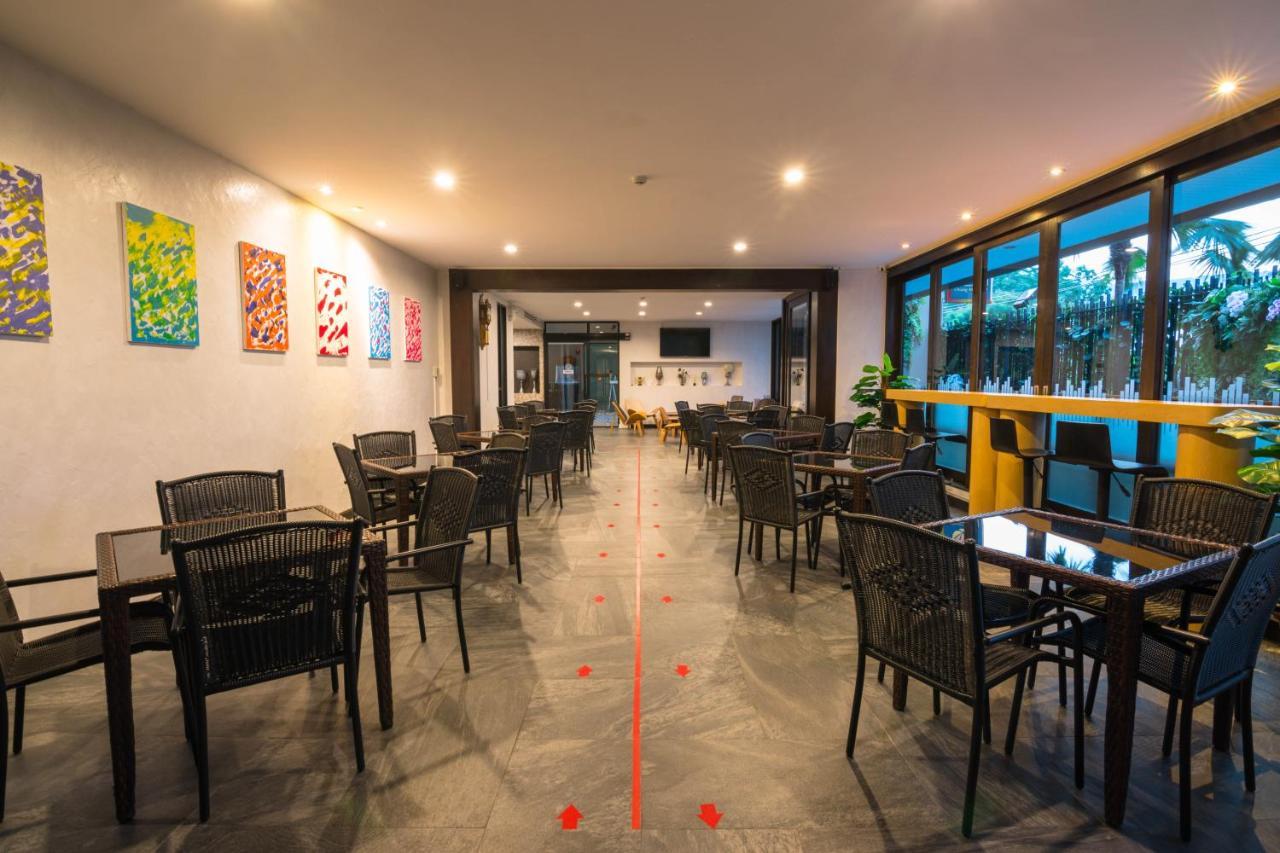Lani Chiang Mai Hotel Buitenkant foto
