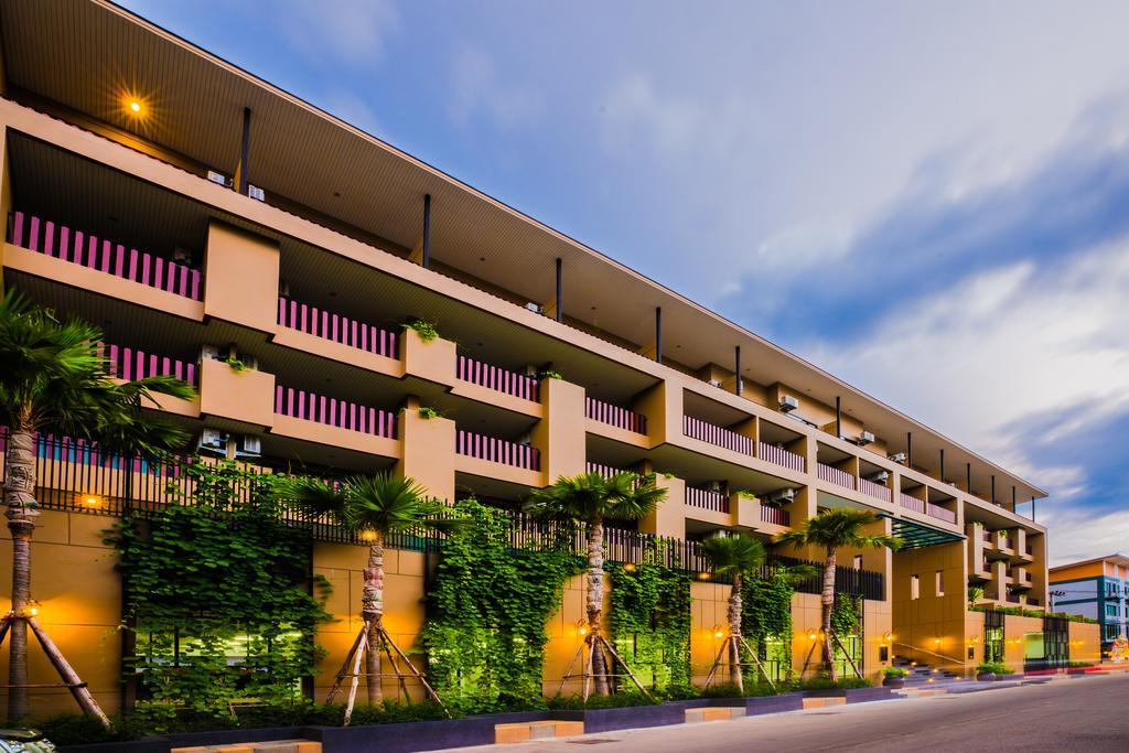 Lani Chiang Mai Hotel Buitenkant foto