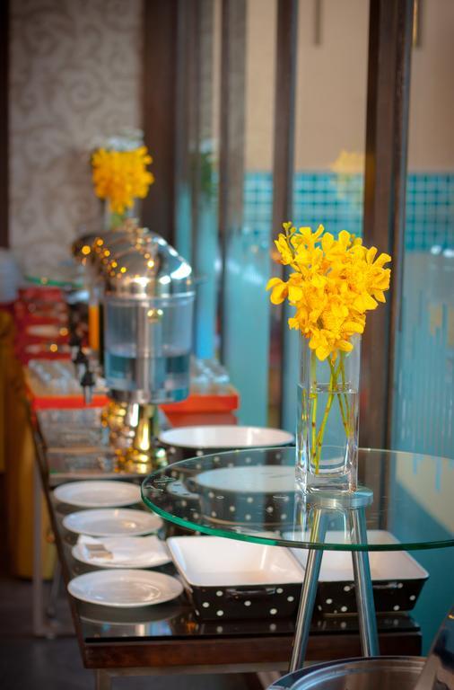 Lani Chiang Mai Hotel Buitenkant foto