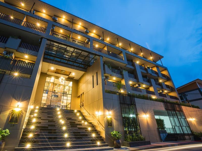 Lani Chiang Mai Hotel Buitenkant foto